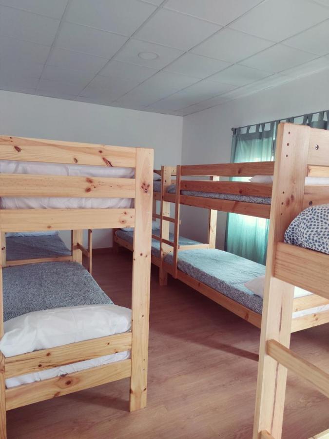 Albergue Los Patos Villafranca de los Caballeros ภายนอก รูปภาพ